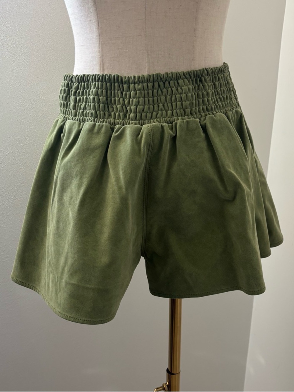 We The Free Paradise Found Green Vegan Suede Skort - Picture 7 of 14